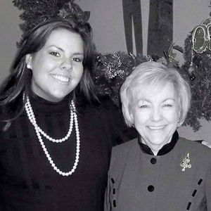 Meet your Posher, Leslie